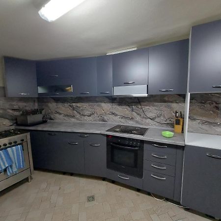 Sharkov Guest House Dolen  المظهر الخارجي الصورة