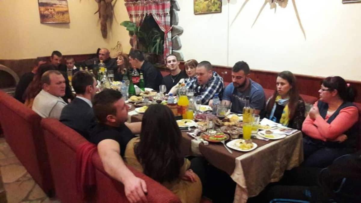 Sharkov Guest House Dolen  المظهر الخارجي الصورة