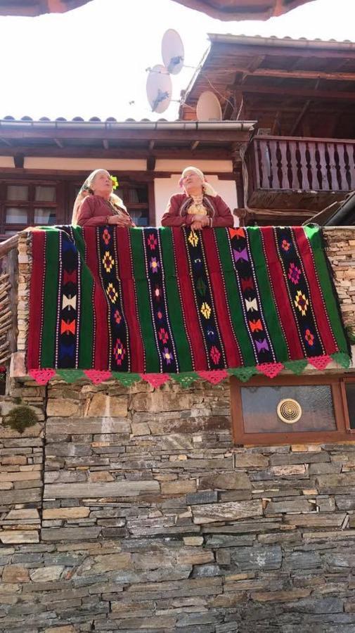 Sharkov Guest House Dolen  المظهر الخارجي الصورة
