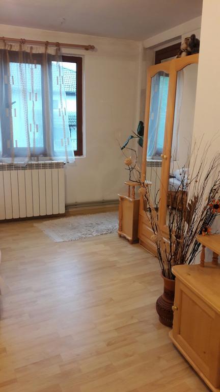 Sharkov Guest House Dolen  المظهر الخارجي الصورة
