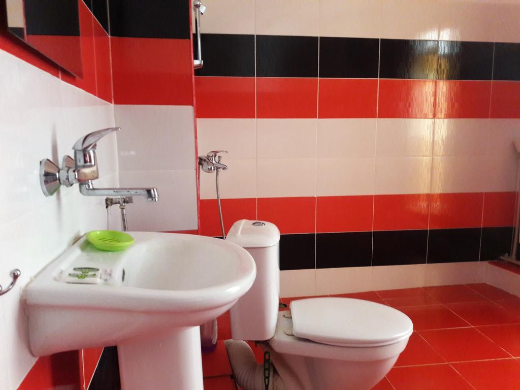 Sharkov Guest House Dolen  المظهر الخارجي الصورة