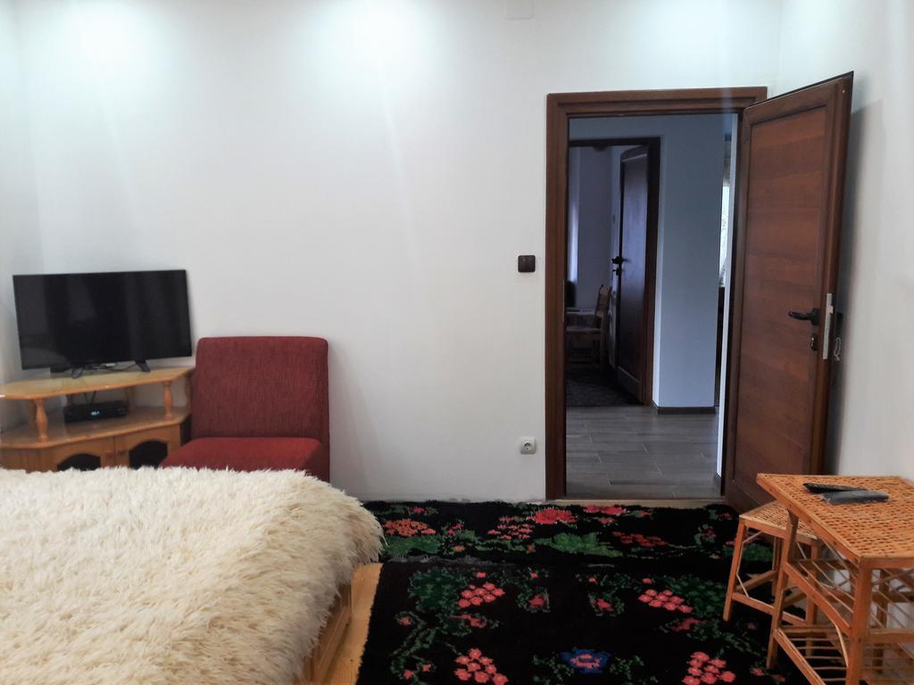 Sharkov Guest House Dolen  المظهر الخارجي الصورة