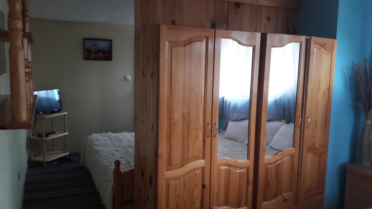 Sharkov Guest House Dolen  المظهر الخارجي الصورة