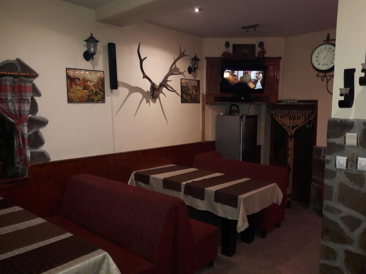 Sharkov Guest House Dolen  المظهر الخارجي الصورة