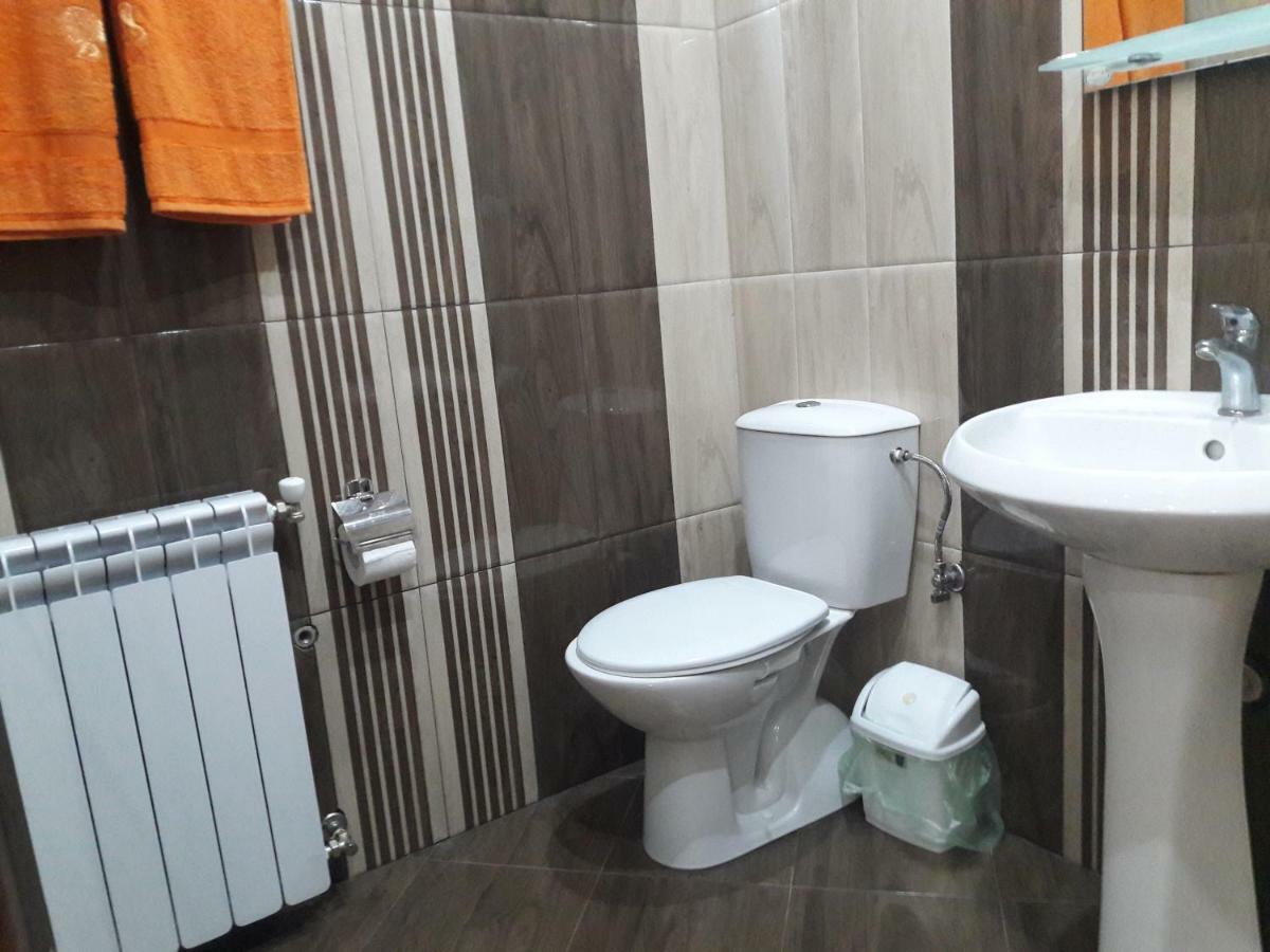 Sharkov Guest House Dolen  المظهر الخارجي الصورة