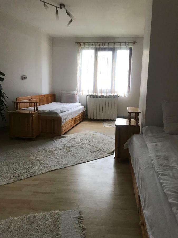 Sharkov Guest House Dolen  المظهر الخارجي الصورة